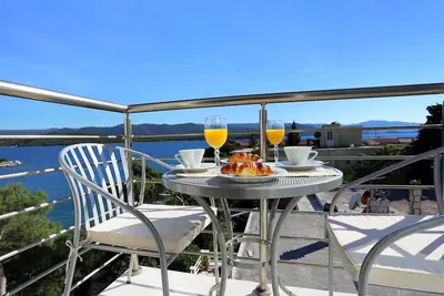 Image de Appartement de deux chambres prés de la plage Klek, Usce Neretve (A-10031-f)