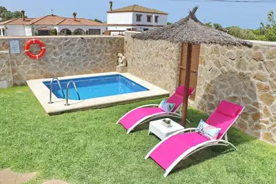 Image de Belle maison avec piscine privée