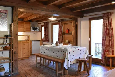 Image de Chalet typique 8 personnes à Méribel, calme et pittoresque
