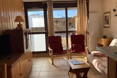 Image de Studio pour 4 à l'Alpe d'Huez – Centre Station, Terrasse Sud, Animaux Ok, Proche Pistes et Activités