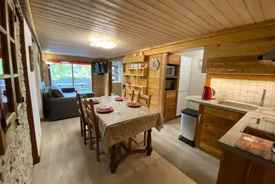Image de Appartement cosy 6 personnes avec grande terrasse et parking, près des activités