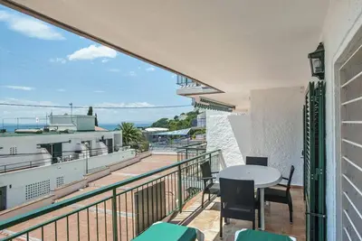 Image de Appartement 2 Chambres avec Vue sur Mer à 50m de la plage.