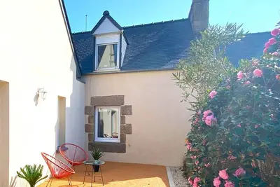 Image de Maison avec Wifi, jardin clos et terrasse, à 500m de la mer et du Gr34, Île Grande