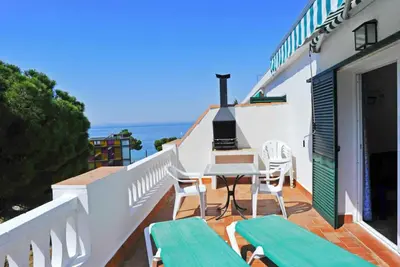 Image de Appartement 1 Chambre avec Vue sur Mer à 50m de la plage.