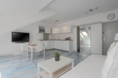 Image de 5 min à pieds de la mer, de la croisette et du palais des festivals