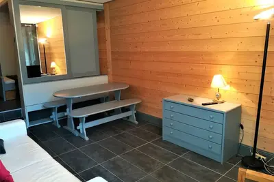 Studio 4 pers, balcon sud, au pied des pistes