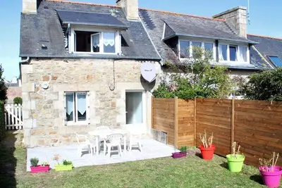 Image de Charmante maisonnette bretonne à 100m de la mer avec jardin, terrasse et proximité centre Trégastel