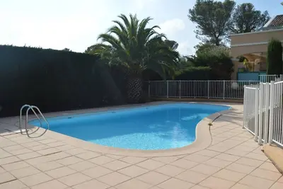 Image de Charmant T2/Mezzanine avec Piscine et Terrasse, à 5 min de la Plage, St-Raphaël