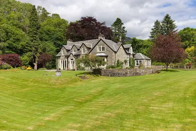 Image de Maison de campagne écossaise unique dans le parc national des Trossachs / Loch Lomond - 6 chambres