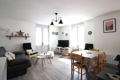 Image de Appartement F2 6 couchages centre-ville proche thermes