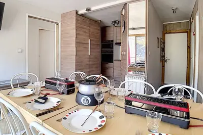 Image de Appartement spacieux 8 pers, skis aux pieds, balcon, parking privé, WiFi - Les Belleville