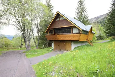 Image de Mont-Dore: Chalet 3 chambres, parking, terrasse, proche pistes