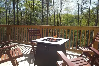 Image de Retraite dans les bois pourtant proche de tout!