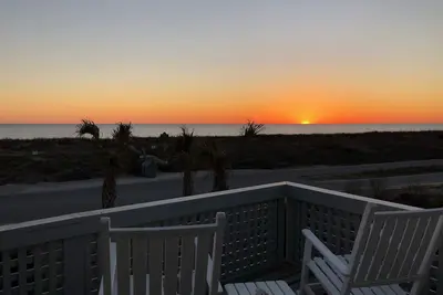 Image de Vues panoramiques sur l'océan et couchers de soleil incroyables! - 3 Br / 3 Ba - Villa face à l'océan