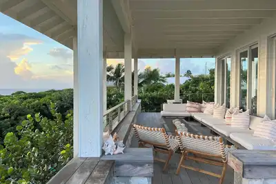 Image de Rock Hill: Les meilleures vacances sur “Out Island”. . . Aucun Dommage Ouragan