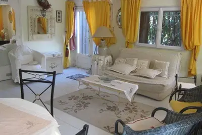 Image de Appartement cosy avec terrasse et parking, à 2 pas de la plage de Saint-Clair - Ménage inclus