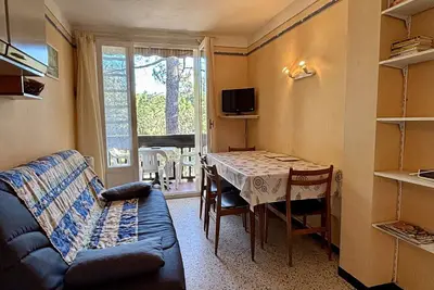 Image de **Appartement 2 pièces à 100m de la plage avec balcon et parking - Argelès-sur-Mer**