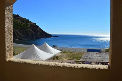 Image de Appartement 3 pièces cabine, 6 couchages à Cerbère, vue mer, parking, accès plage