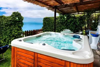 Image de Magical Apartment Sea View and Beautiful Garden with Jacuzzi