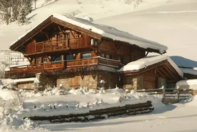 Image de Chalet savoyard en vieux bois à Megeve 9 Pers 4 ch / SdeB /wc 145 m² à Megève