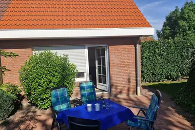 N ° 100 - Ferienhaus Uferstrasse