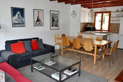 Image de Los Escones Ski Lodge Escarrilla - Formigal & Panticosa - Chalet de ski moderne