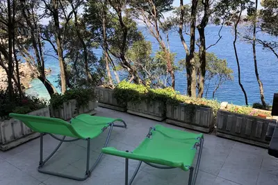 Image de Appartement de deux chambres prés de la plage Kozarica, Mljet (A-4950-b)