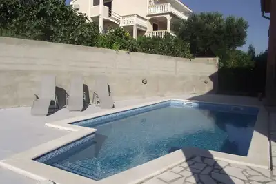Image de Appartement d'une chambre avec la terrasse et la vue sur le mer Novi Vinodolski (A-5479-b)