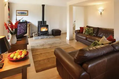 Image de Orchard Cottage, sur la frontière du Cheshire, est une grange intrigante dans le Peak District.
