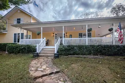 Image de Mountain Majesty ~ L'élégance du pays à son meilleur!