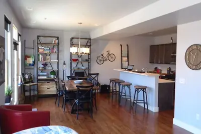 Image de River Lofts Condo \"the Biker\" sur la rivière dans le quartier historique de Salida