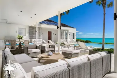 Image de Superbes vues Turquoise à Aguaribay Beachfront 5br Villa sur Long Bay