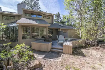 Image de Salle de jeux, Animaux domestiques acceptés, A / C, 8 laissez-passer illimités Sharc