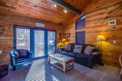 Image de Jolie cabine Sunriver, bain à remous, petite promenade du village, Starbucks - Coyo08