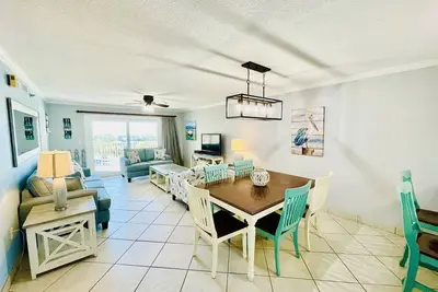 Image de Unité 510 - Foyer électrique Bonus Unit Platinum West!