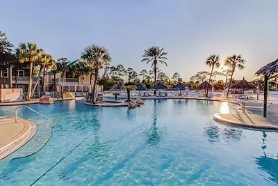 Image de Beach Mama's 42c 2br au Purple Parrot Village Resort par Perdido Key Resort Management