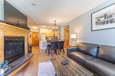Image de River Run Condo, à quelques pas de la télécabine, vue sur la montagne, très grand lit, wifi gratuit