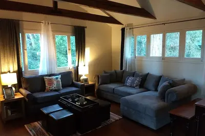 Image de Le chalet Alpenglow - Cadre forestier spectaculaire - Passage lac / plage / sentier