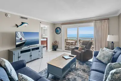 Image de Unité 507 - Unité East View Platinum avec laveuse / sécheuse!