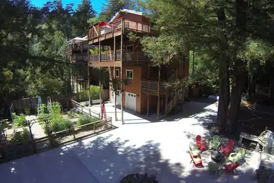 Image de Racer Five - Dog Friendly - Marche en ville - Foyer et jardin!