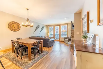Image de Lit king size, 2 balcons privés, bâtiment proche de la télécabine, Wifi gratuit