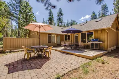 Image de Endroit calme du nord, maison élégante et contemporaine de style ranch de 3 chambres à coucher - Whis02
