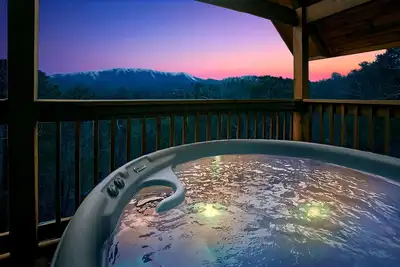 Image de Romantic Cabin Getaway avec incroyable vue sur la montagne