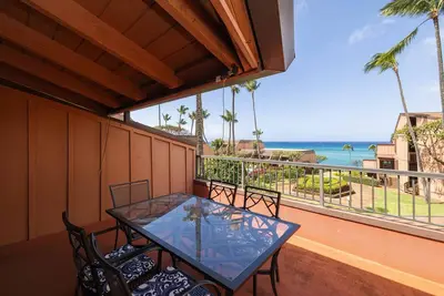 Image de Kul207 - W Maui Oceanview, spacieux condo rénové dans un complexe calme en bord de mer - 1br / Ba