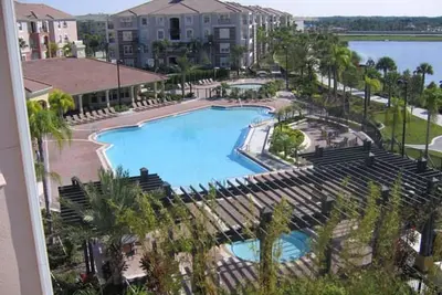 Image de Vista Cay à pied du centre de convention du comté d'Orange / Seaworld / Universal Studios