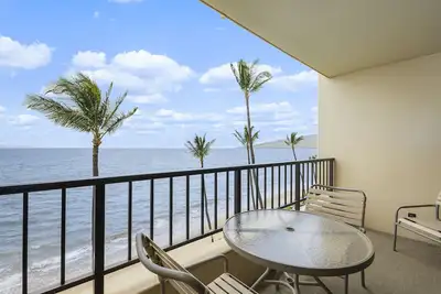 Image de Vues de face de l'océan pur de ce condo 1bd au Sugar Beach Resort # 522