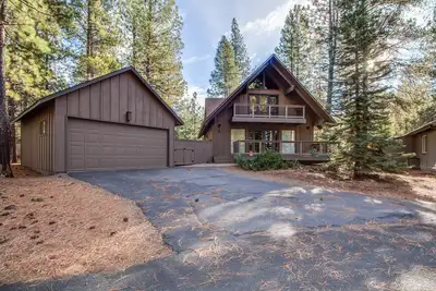 Image de Maison chalet de 3 chambres à coucher au sud de Sunriver, à quelques pas du village - Griz06