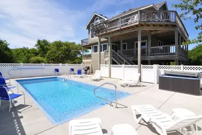 Image de Sea-renity: Spindrift communauté fermée, piscine privée et un bain à remous.
