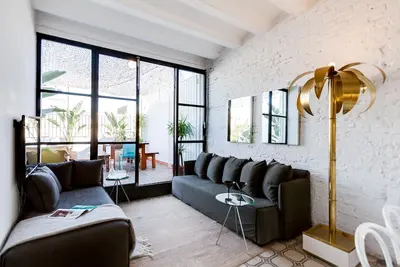Penthouse avec terrasse, nettoyage quotidien, à côté des Ramblas et du Passeig de Gracia