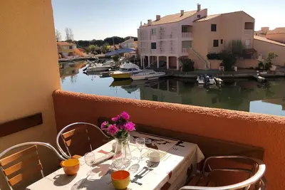 Image de Studio cabine 4 pers avec piscine, parking sécurisé, Bbq et proche plage